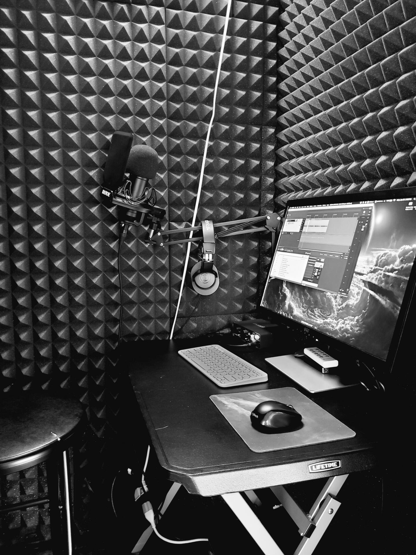 Meikou Voice Acting Vocal Booth